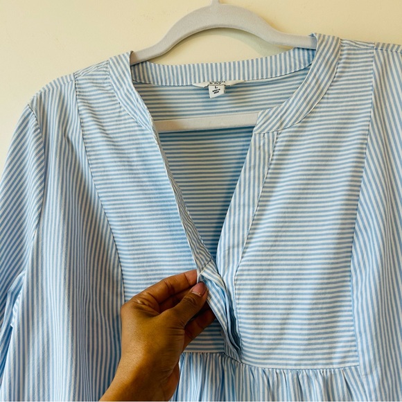 Crown&Ivy Tiered Bell Sleeve Blue White Striped V-neck Sz Large Summer Beach - Picture 8 of 11